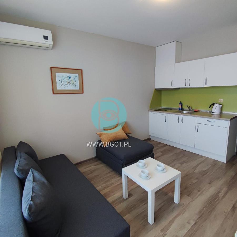Sorrento Sole Mare - Apartments By The Beach Sveti Vlas Exterior photo