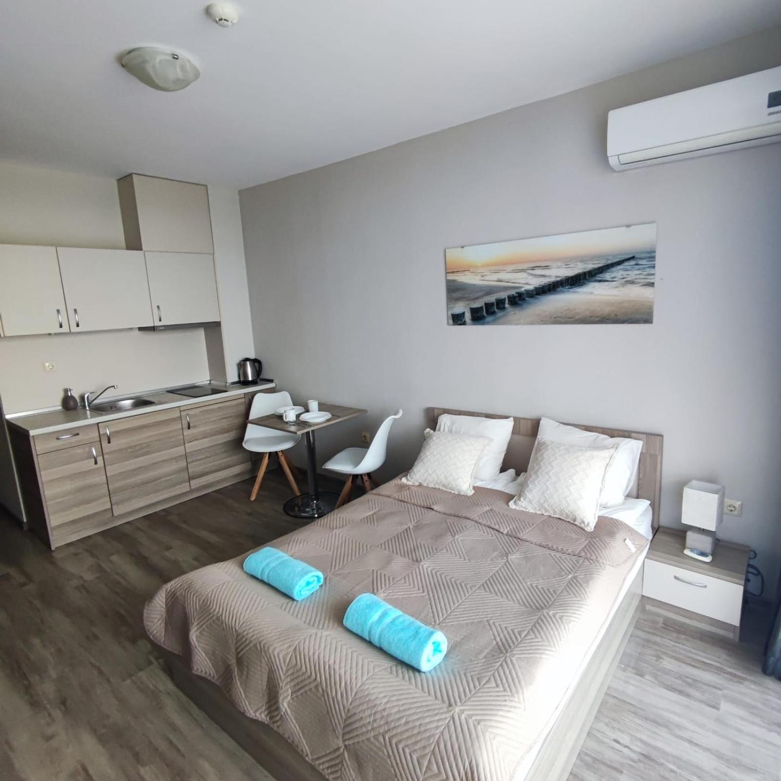 Sorrento Sole Mare - Apartments By The Beach Sveti Vlas Exterior photo